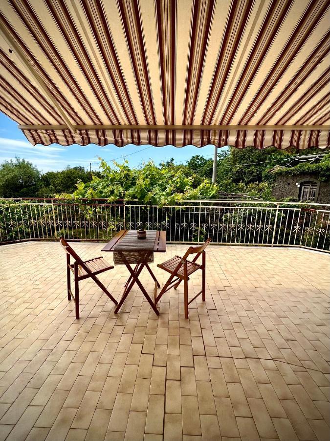 Casa Vacanze "Sautufao" Santa Venerina Bagian luar foto