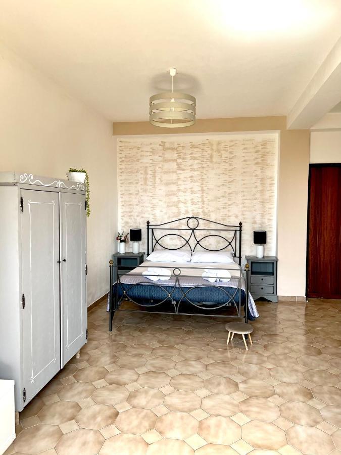Casa Vacanze "Sautufao" Santa Venerina Bagian luar foto